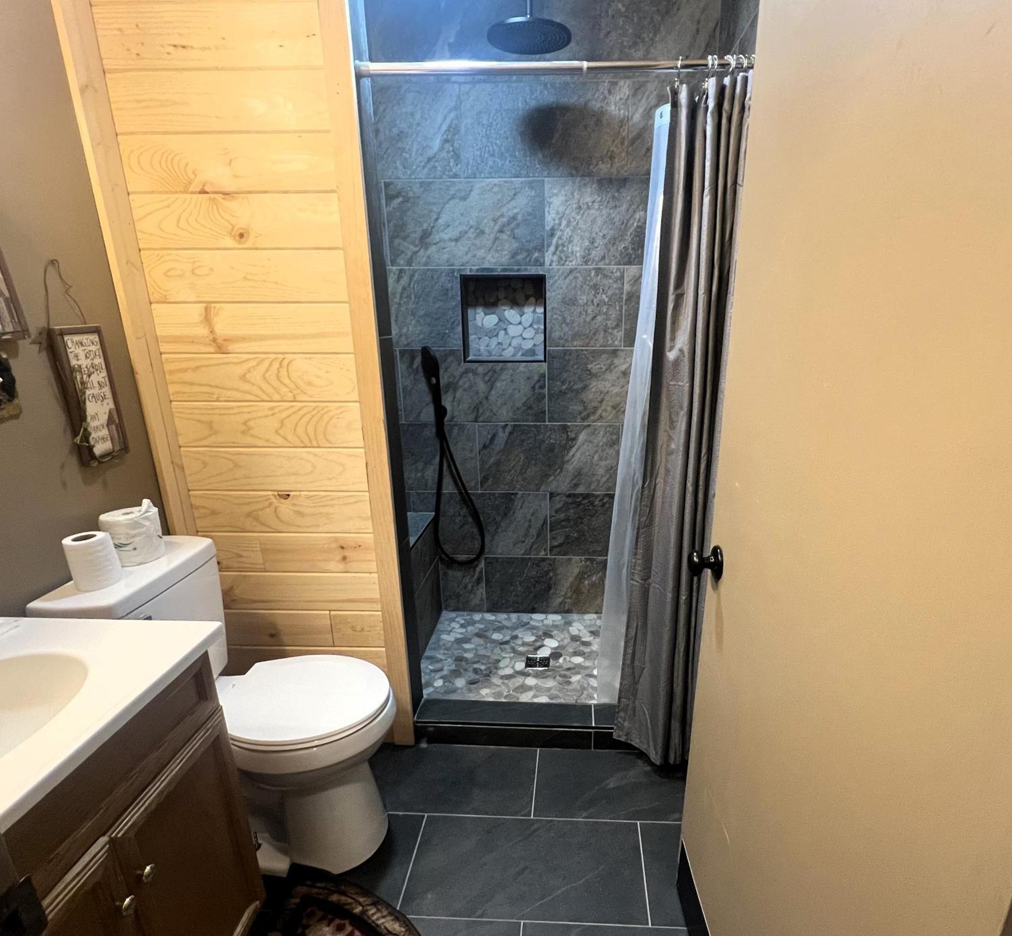 Wandering Bear Lodge-Free Tickets Sevierville Exterior photo